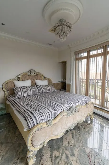 Prázdninový dům South Vancouver Home 15Mins From Airport/20Mins From Dt